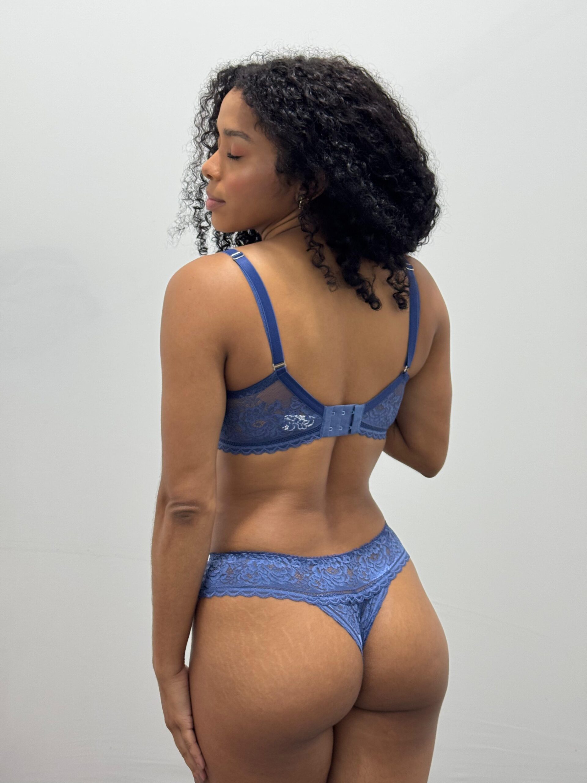 CALÇA FIO DENTAL RENDA 199490- THAIS FERREIRA